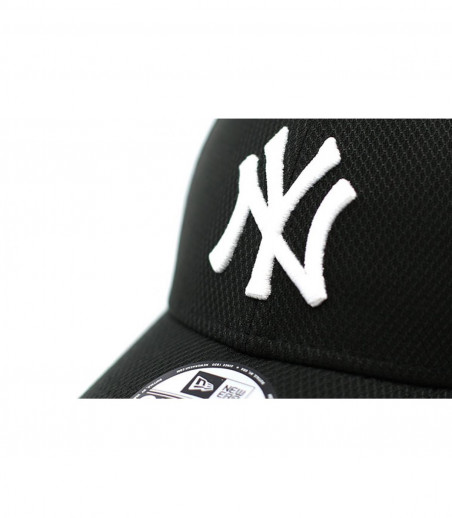 NY Diamond black cap